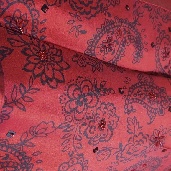 Slikland 100% Silk Women's three piece Pantsuit with beading on pants - Picture 5 of 15